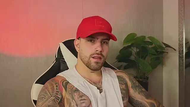 Ades Lowe online show from November 28, 2025, 10:51 am