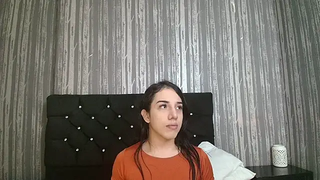 Alicee Moonn online show from May 23, 2026, 6:56 pm