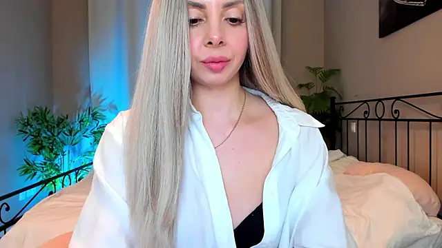 VelvetEliza online show from March 14, 2026, 10:26 pm