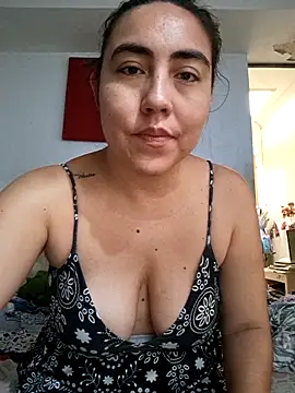 Snapshot of SweettyNaugthy chatting on September 16, 2025, 12:50 pm SweettyNaugthy online show from September 16, 2025, 12:50 pm