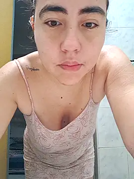 Snapshot of SweettyNaugthy chatting on October 12, 2025, 3:22 pm SweettyNaugthy online show from October 12, 2025, 3:22 pm