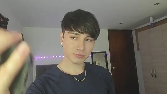 stevve 14 online show from November 7, 2025, 3:50 am