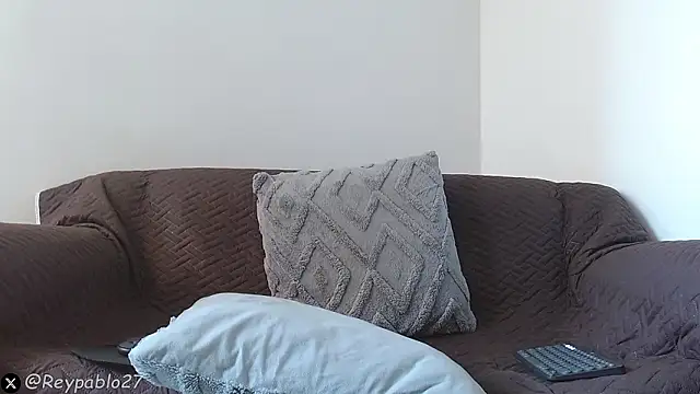 Snapshot of ReyPablo1 chatting on February 11, 2026, 3:17 pm ReyPablo1 online show from February 11, 2026, 3:17 pm