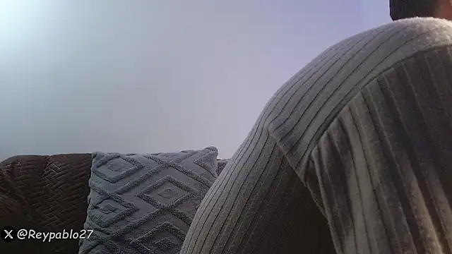 Snapshot of ReyPablo1 chatting on February 21, 2026, 1:06 am ReyPablo1 online show from February 21, 2026, 1:06 am