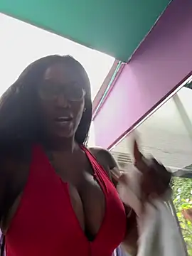 Bustykeyla online show from January 15, 2026, 4:55 pm