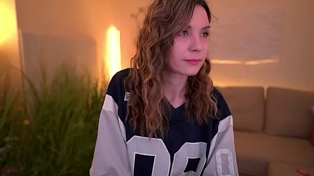 bryk elise online show from June 4, 2026, 8:26 pm