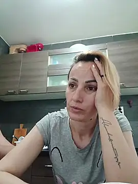 Aly-john1985 online show from October 23, 2025, 6:34 am