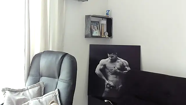 Snapshot of Marck_Mathews chatting on September 30, 2025, 12:10 pm Marck Mathews online show from September 30, 2025, 12:10 pm