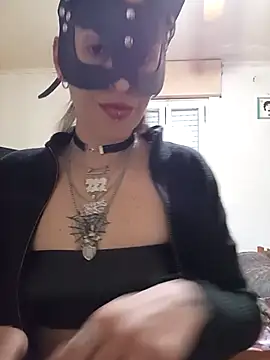 Snapshot of ZorritaFox-ok chatting on November 23, 2025, 12:32 am ZorritaFox-ok online show from November 23, 2025, 12:32 am