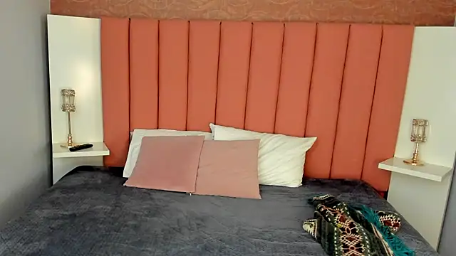 SamayRyann online show from March 27, 2026, 1:44 pm