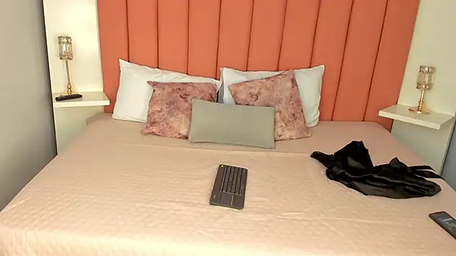 SamayRyann online show from April 2, 2026, 2:15 pm