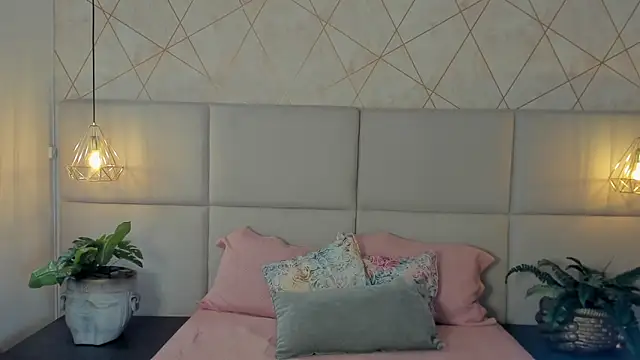 SamayRyann online show from April 10, 2026, 1:38 pm