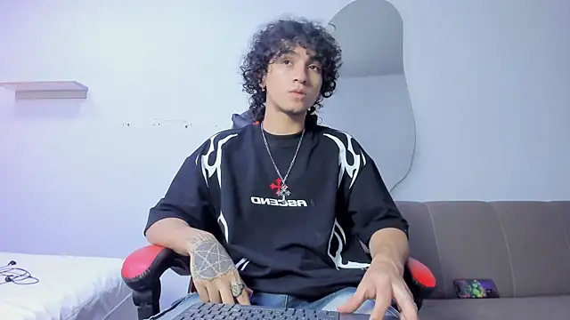 JackesTaylor online show from April 8, 2026, 6:13 am