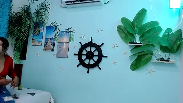 eladyrous98 online show from November 12, 2025, 1:55 pm