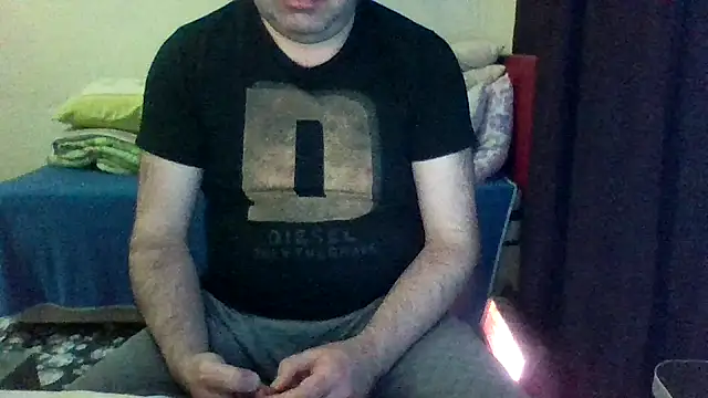 Snapshot of st206boy chatting on April 22, 2026, 10:44 pm st206boy online show from April 22, 2026, 10:44 pm
