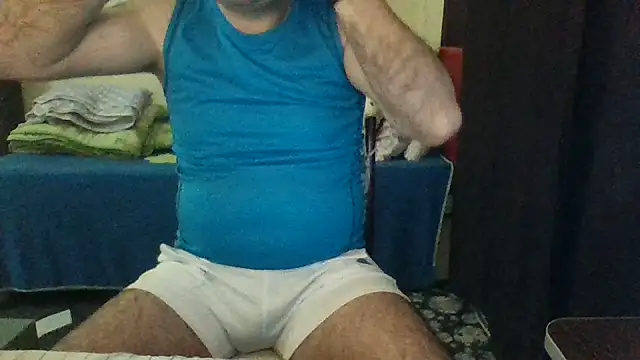 Snapshot of st206boy chatting on May 24, 2026, 10:48 pm st206boy online show from May 24, 2026, 10:48 pm