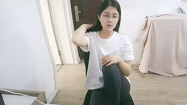 98bunny online show from May 18, 2026, 2:51 am