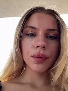 SexyMommyKate online show from September 10, 2025, 4:29 pm