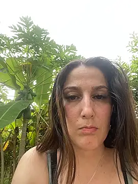 Samaraa Smith online show from May 16, 2026, 9:57 pm