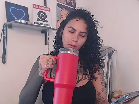 Snapshot of Sofia_May chatting on October 25, 2025, 11:29 am Sofia May online show from October 25, 2025, 11:29 am