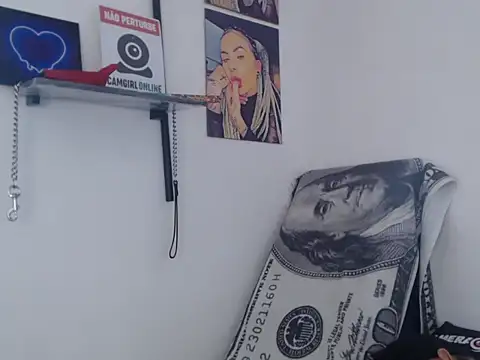 Snapshot of Sofia_May chatting on November 20, 2025, 12:16 pm Sofia May online show from November 20, 2025, 12:16 pm