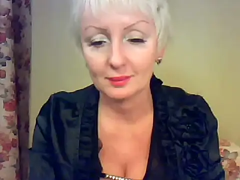 Snapshot of MATURE_SEXY_69 chatting on October 8, 2025, 9:01 pm MATURE SEXY 69 online show from October 8, 2025, 9:01 pm