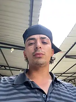 Jacobs0 online show from October 2, 2025, 7:32 pm