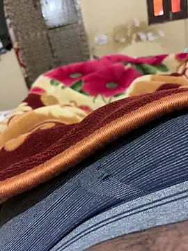 pussy hunter0 online show from February 17, 2026, 3:58 am