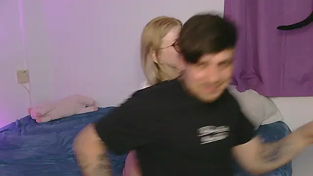 Snapshot of Nearky chatting on February 22, 2026, 9:57 pm Nearky online show from February 22, 2026, 9:57 pm