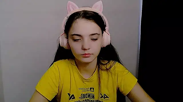 Sun Shine   online show from September 9, 2025, 11:54 am