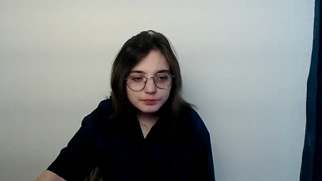 Snapshot of Sun_Shine__ chatting on February 11, 2026, 11:37 am Sun Shine online show from February 11, 2026, 11:37 am