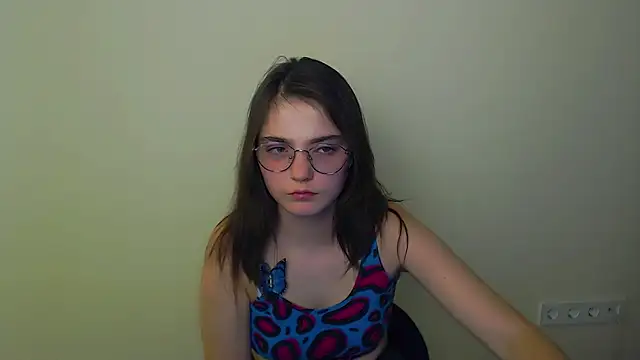 Sun Shine   online show from June 5, 2026, 6:57 pm
