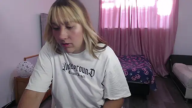 Aiimee hills online show from September 15, 2025, 10:21 pm