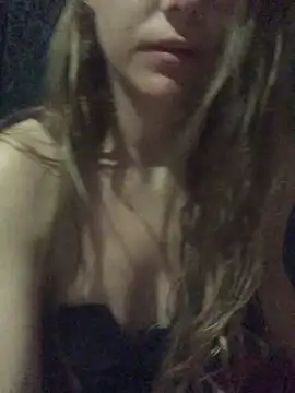 Angiehuston1 online show from February 12, 2026, 12:00 pm