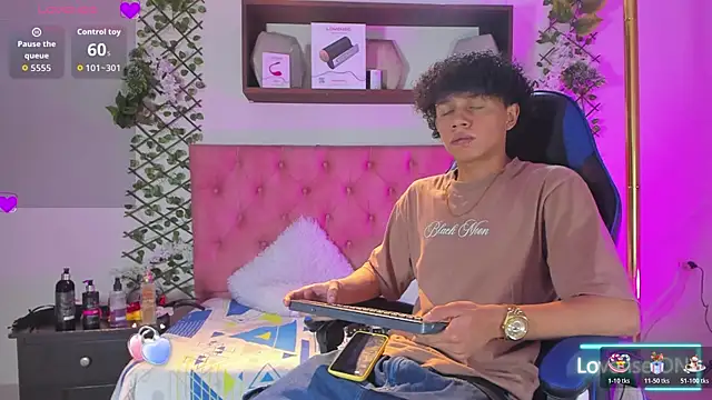  taylor black online show from February 11, 2026, 9:09 pm