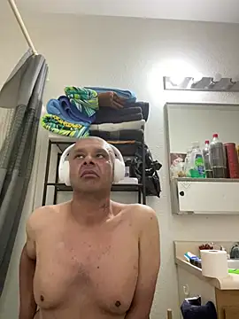 Snapshot of NiftyCaptain3 chatting on February 28, 2026, 9:43 am NiftyCaptain3 online show from February 28, 2026, 9:43 am