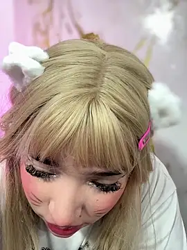 Snapshot of hinata_dolly chatting on May 15, 2026, 11:50 am hinata dolly online show from May 15, 2026, 11:50 am