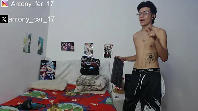 Rimuru17 online show from January 14, 2026, 5:46 am