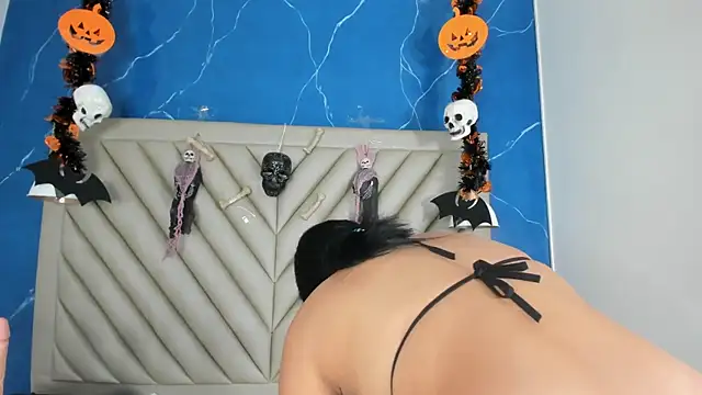 Snapshot of Ibbie_drastic chatting on October 25, 2025, 12:23 pm Ibbie drastic online show from October 25, 2025, 12:23 pm