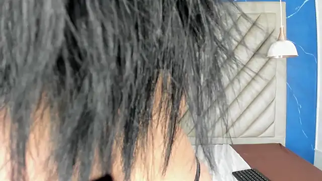 Snapshot of Ibbie_drastic chatting on November 6, 2025, 12:17 pm Ibbie drastic online show from November 6, 2025, 12:17 pm