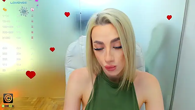 Snapshot of aileen_williams chatting on March 4, 2025, 12:33 pm aileen williams online show from March 4, 2025, 12:33 pm