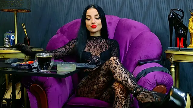 VivianReeve online show from October 24, 2025, 5:59 am