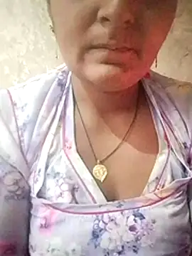 aunty sumy online show from February 14, 2026, 4:42 am