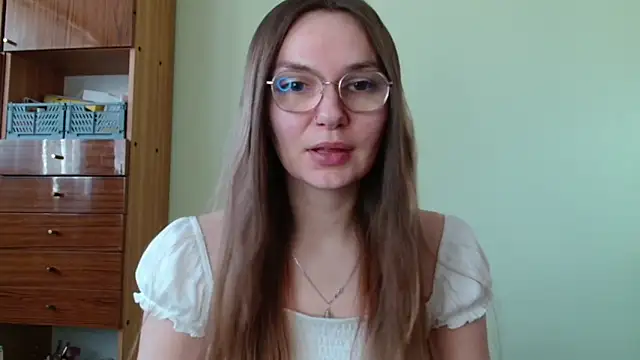 LooveELLYx online show from February 20, 2026, 7:32 am