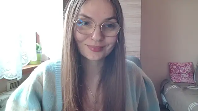 LooveELLYx online show from April 11, 2026, 6:18 am