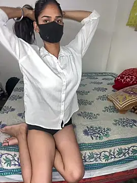 Anjaliangel07 online show from April 17, 2026, 2:42 pm