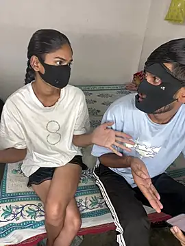 Anjaliangel07 online show from April 23, 2026, 4:31 pm