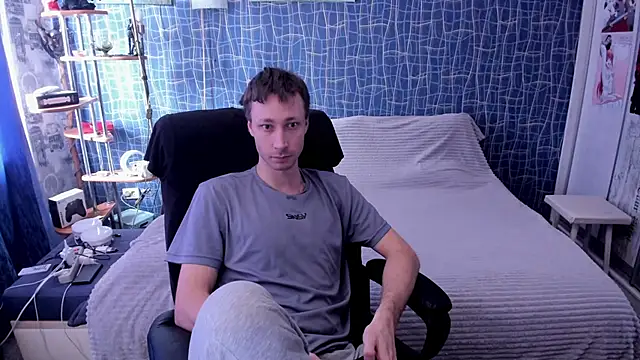 CuteBoy228 online show from April 8, 2026, 10:37 am