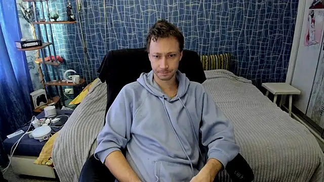 CuteBoy228 online show from April 13, 2026, 9:04 am