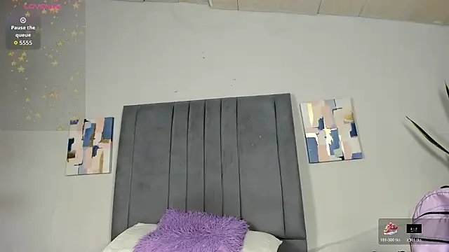 Snapshot of Sophia_Ebony chatting on March 12, 2026, 12:11 pm Sophia Ebony online show from March 12, 2026, 12:11 pm